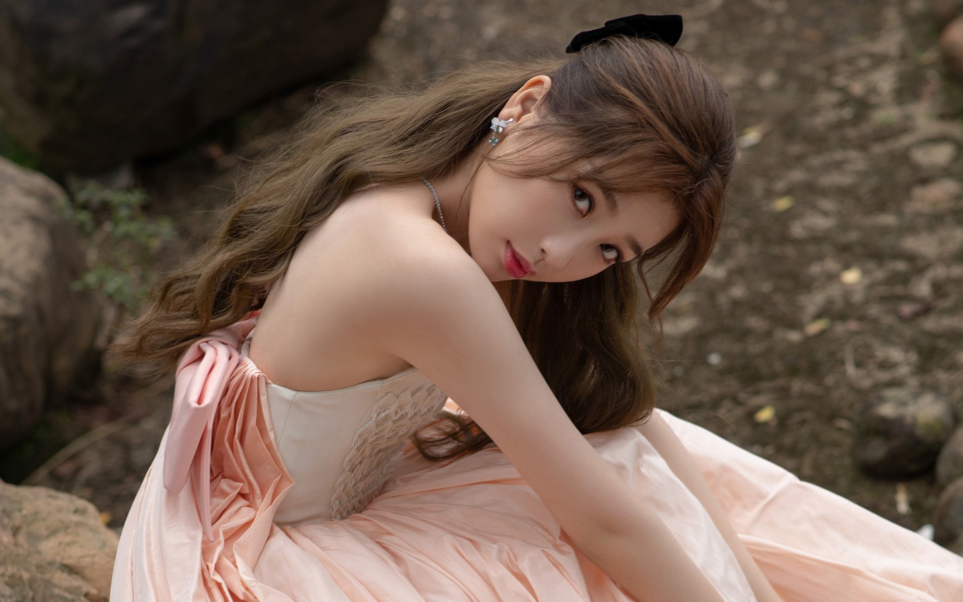 绝境长城!伦纳德化身压哨曙光,扛起开拓者惊险击退公牛